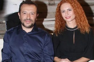 Νίκος Παππάς: Χώρισε μετά από δύο χρόνια γάμου – Ποια είναι η πρώην σύζυγος του πολιτικού που ερωτεύτηκε στο πλατό