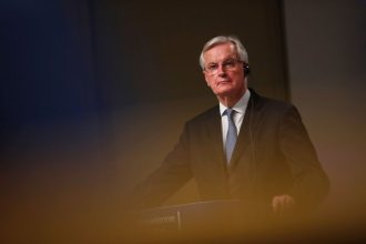 Μισέλ Μπαρνιέ: Πορείες διαμαρτυρίας στη Γαλλία μετά τον διορισμό του νέου πρωθυπουργού