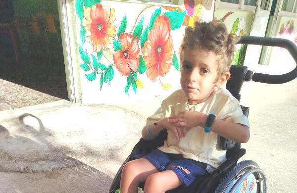 Ο Παναγιώτης Ραφαήλ στην Α' Δημοτικού!