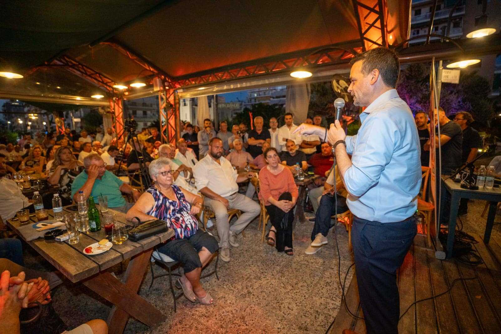 Ποιοι υπογράφουν την υποψηφιότητα του Χάρη Δούκα