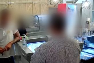 Εξάρθρωση εγκληματικής ομάδας εκβιαστών σε Αθήνα και Μύκονο