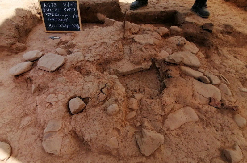 Φωτογραφίες: Σπάνια ευρήματα στη νεολιθική θέση «Βοτανικός Κήπος», στη Λίμνη Πλαστήρα