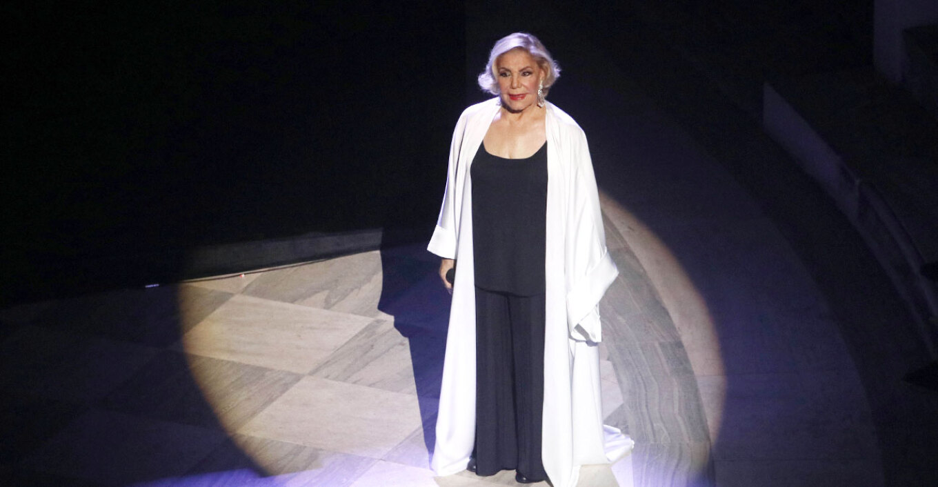 Μαρινέλλα: Δεν ήρθε η ώρα μου ακόμα - Παραμένει σε σταθερή αλλά κρίσιμη κατάσταση