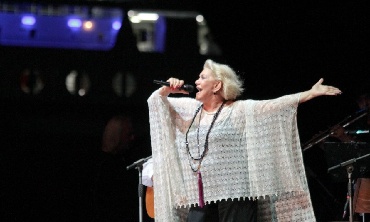 Μαρινέλλα: Αχτίδα ελπίδας για την σπουδαία ερμηνεύτρια – Έχει επαφή με το περιβάλλον