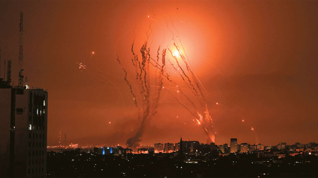 Ισραήλ: Μπαράζ πυραυλικών επιθέσεων της Χεζμπολάχ στη διάρκεια της νύχτας