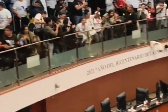 Μεξικό: Διαδηλωτές εισέβαλαν στη Γερουσία