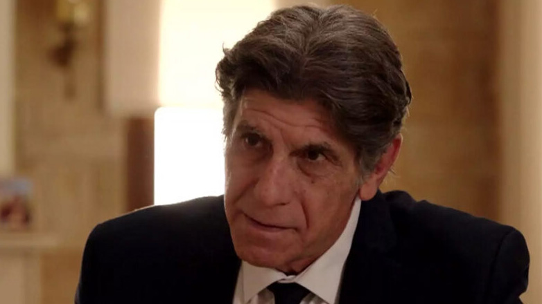 Γιάννης Μπέζος: Αιχμές κατά του Netflix – «Δεν είναι και καμιά φοβερή καταξίωση»