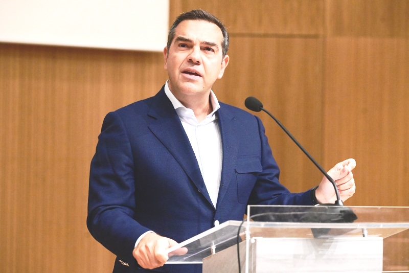 Αιχμές Τσίπρα για Κασσελάκη: «Υπάρχουν άνθρωποι που πιστεύουν σε κάτι πάνω από τον εαυτό τους»