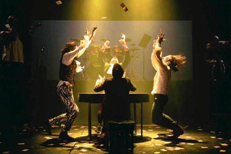 «Οι παίχτες» του Νικολάι Γκόγκολ στο Διεθνές Φεστιβάλ Πάτρας