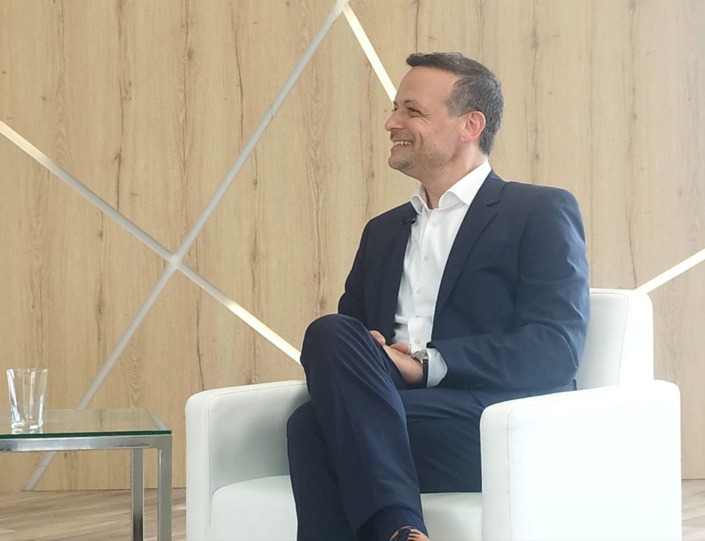 Δούκας: Πιστεύω ότι η χώρα βαδίζει κατευθείαν πάνω στον τοίχο