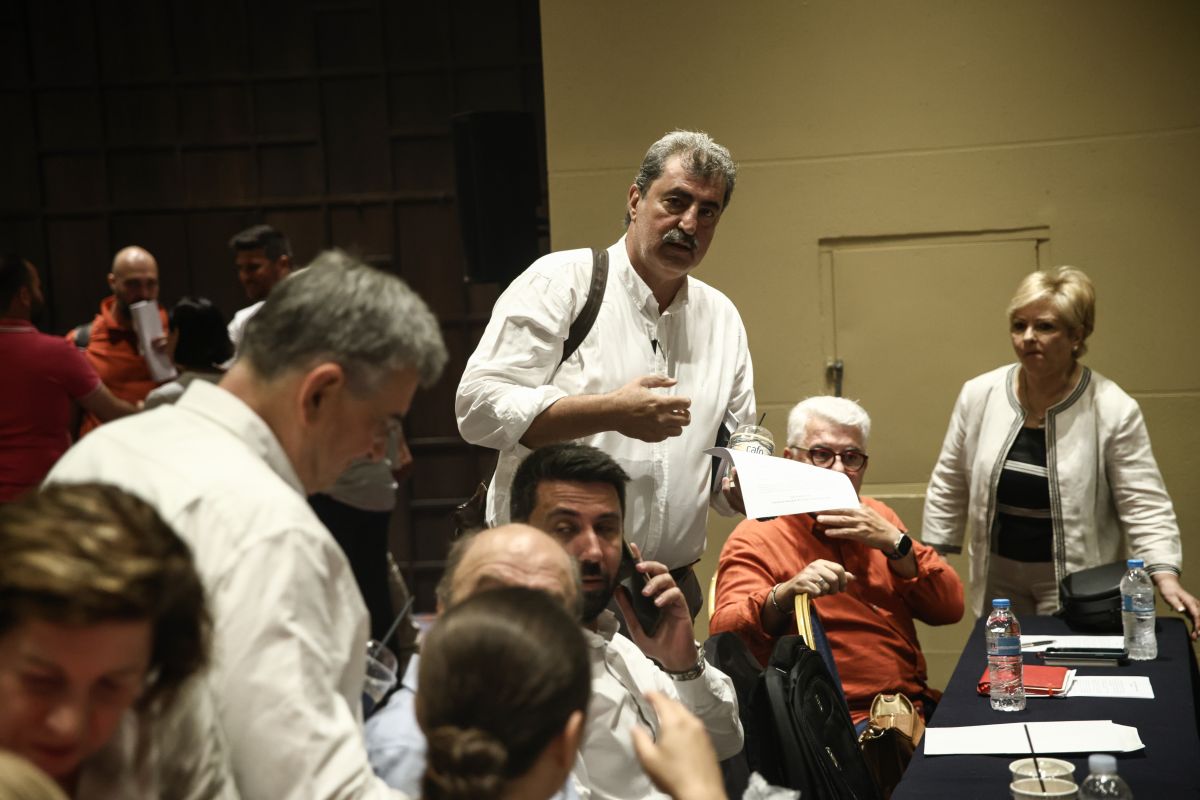 ΣΥΡΙΖΑ - Παύλος Πολάκης: Ανακοίνωσε την υποψηφιότητά του για την προεδρία του ΣΥΡΙΖΑ - Τί θα κάνω αν χάσω