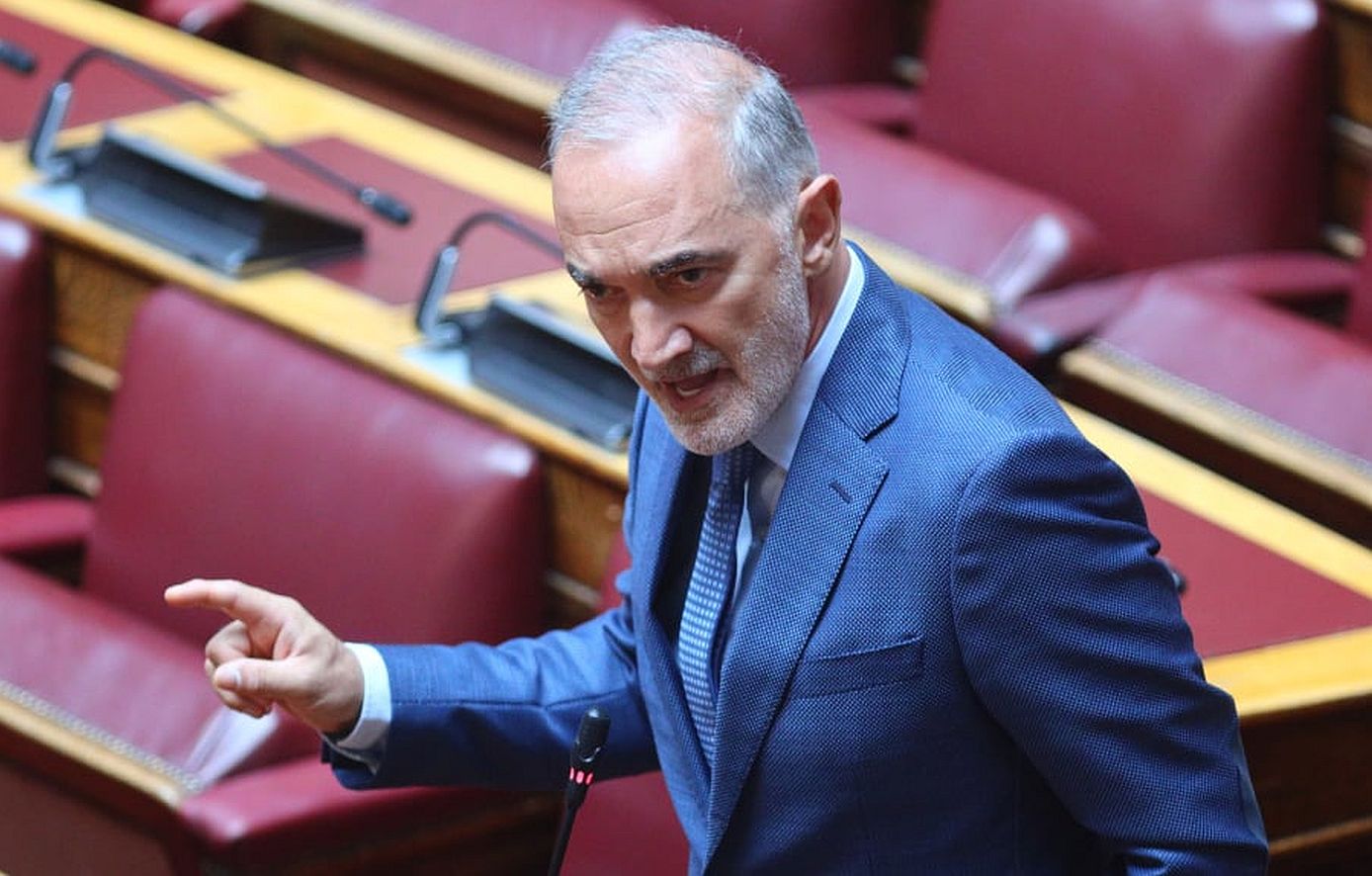 Ο Μάριος Σαλμάς διαγράφεται και από μέλος της ΝΔ