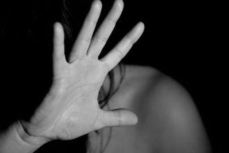 Βόλος: 71χρονος παρενόχλησε σεξουαλικά 12χρονη μέσα σε κατάστημα και συνελήφθη