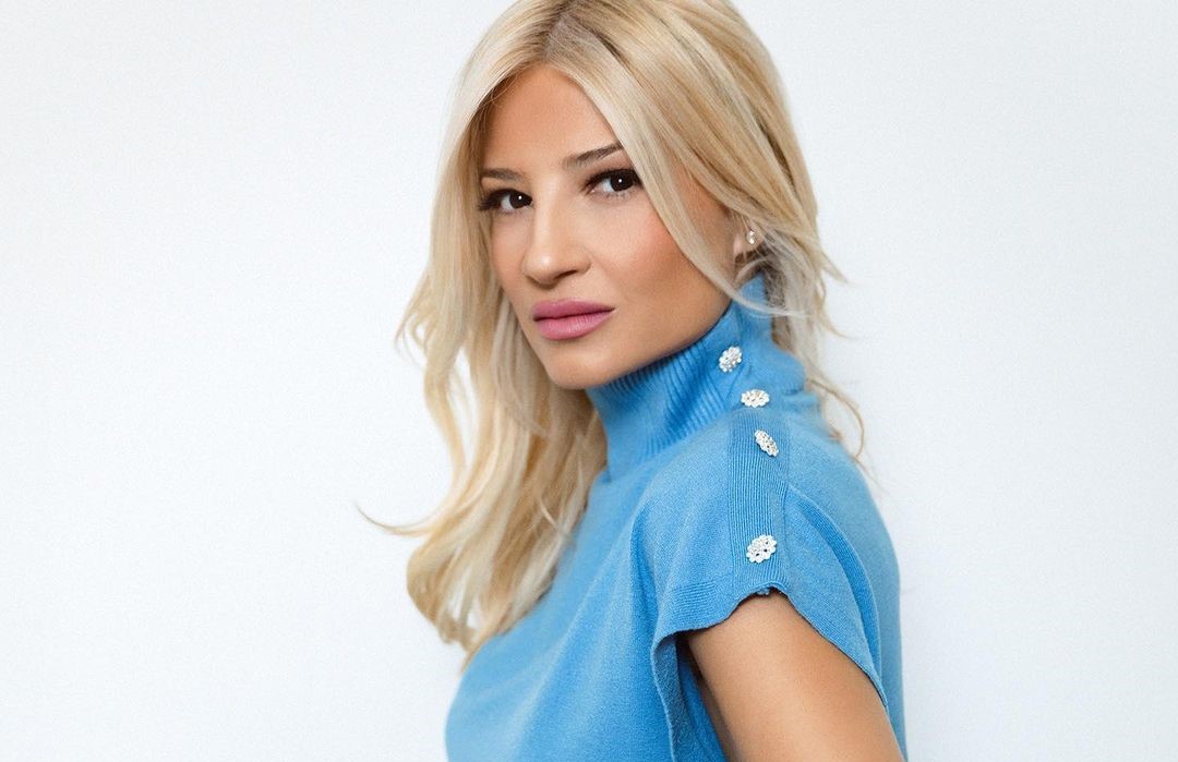 Φαίη Σκορδά: Φανερά ενοχλημένος ο νέος της σύντροφος. «Να αποσύρετε άμεσα…»