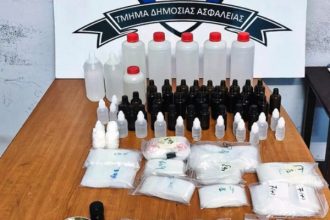 Πάνω από 9 κιλά κεταμίνη εντόπισαν αστυνομικοί στην περιοχή του Κεραμεικού - Δύο συλλήψεις (ΦΩΤΟ)