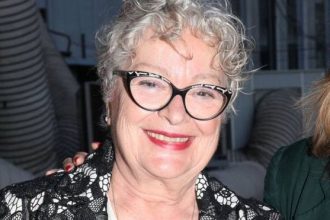 Τάνια Τσανακλίδου: «Από ένα σημείο και μετά δοξάζεις την κάθε μέρα που έρχεται»