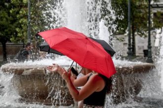 Έρχεται οργανωμένο κύμα κακοκαιρίας από την Κεντρική Μεσόγειο – «Ο Σεπτέμβριος θα είναι μήνας με πολλές βροχές»