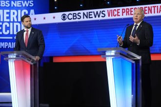 Άγριο ξύλο σε δημοτικό συμβούλιο μεταξύ αντιδημάρχων - ΒΙΝΤΕΟ