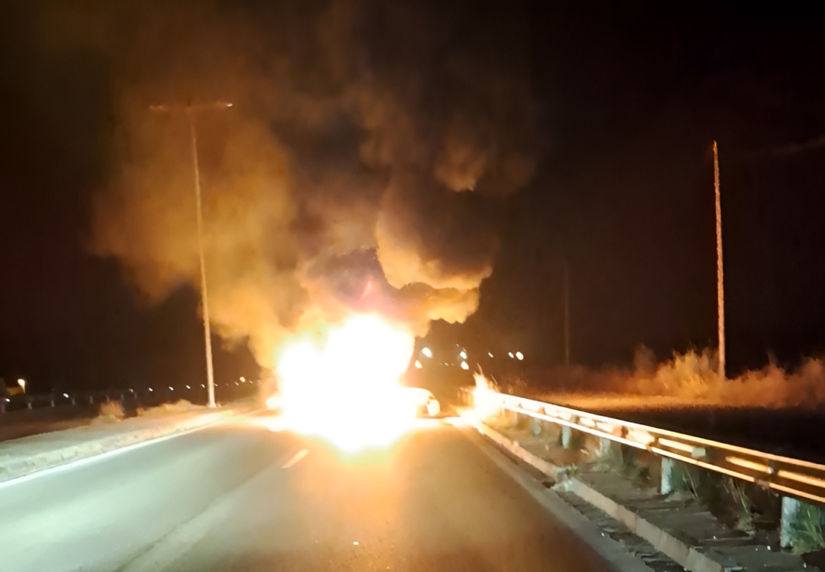 Τραγωδία: Άνδρας απανθρακώθηκε μετά από τροχαίο - ΒΙΝΤΕΟ