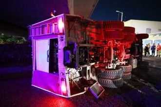 Tροχαίο δυστύχημα με νεκρό πυροσβέστη - Δύο τραυματίες (ΦΩΤΟ)