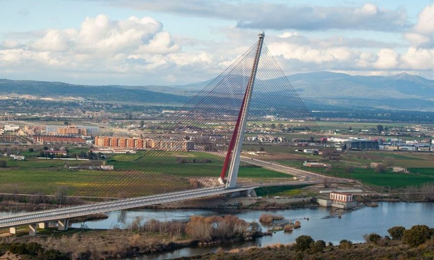 Τραγωδία: 26χρονος έπεσε από γέφυρα και σκοτώθηκε ενώ έβγαζε... σέλφι