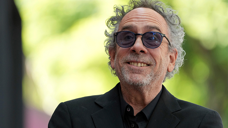 Ο Τιμ Μπάρτον εξήγησε γιατί δεν θα σκηνοθετήσει ξανά ταινία με υπερήρωες