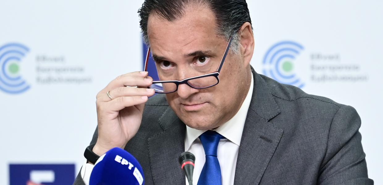 Άδωνις Γεωργιάδης για παράνομες συνταγογραφήσεις: «Ξεκινήσαμε εκτεταμένο έλεγχο και στα φαρμακεία»