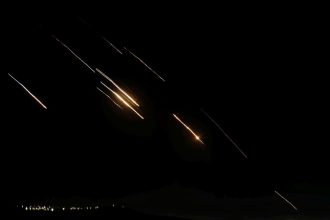 Ιράν - "Φρουροί της Επανάστασης": Θα έρθουν συντριπτικά πλήγματα εάν το Ισραήλ αντιδράσει στις επιχειρήσεις μας. Το 80% πέτυχε το στόχο του