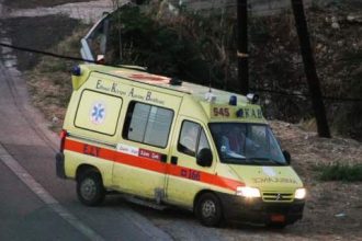 Μηχανή παρέσυρε και τραυμάτισε θανάσιμα πεζό