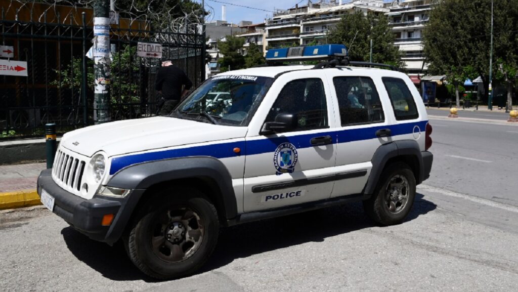 Σήμερα απολογούνται οι εφοριακοί που κατηγορούνται για εκβιασμούς - Νέα στοιχεία για την δράση του κυκλώματος