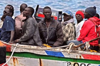 Ισπανία: Προς νομιμοποίηση δεκάδων χιλιάδων αλλοδαπών με νέα μεταναστευτική μεταρρύθμιση