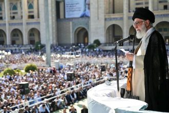 Διάγγελμα από τον Αλί Χαμενεΐ: «Δεν θα καθυστερήσουμε, ούτε θα βιαστούμε να απαντήσουμε στο Ισραήλ»