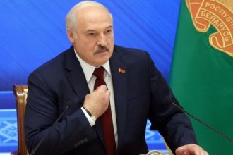 Λουκασένκο: O πόλεμος της Ρωσίας εναντίον της Ουκρανίας θα μπορούσε να λήξει με ισοπαλία