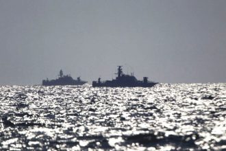 Ρωσία - Κίνα: Πολεμικά πλοία των δύο χωρών διεξήγαγαν ασκήσεις ανθυποβρυχιακού πολέμου