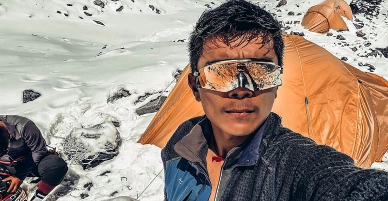 18χρονος ορειβάτης από το Νεπάλ έγινε ο νεότερος άνθρωπος που κατέκτησε τις 14 ψηλότερες κορυφές του κόσμου