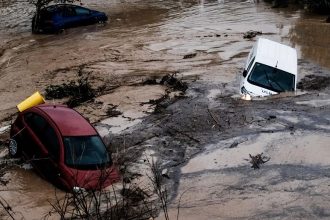 13 νεκροί από τις φονικές πλημμύρες στην Ισπανία