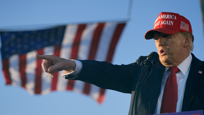 Τραμπ: Συνελήφθη ένοπλος κοντά σε συγκέντρωσή του στην Καλιφόρνια