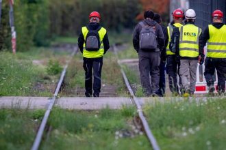 «Τεμπέληδες» οι Γερμανοί; Κουνούσαν το δάχτυλο στους Έλληνες αλλά είναι πρώτοι στις αναρρωτικές