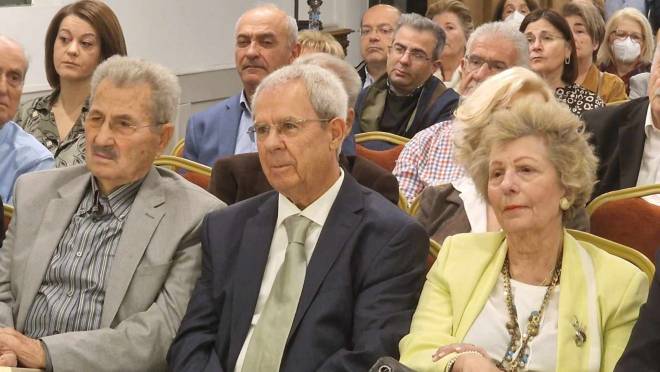 Πάτρα: Παρουσιάστηκε το νέο βιβλίο του Σταμάτη Αλαχιώτη