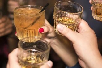 “Θα κάνω αγωγή στο μαγαζί” δήλωσε ο πατέρας ενός από τους ανήλικους που δηλητηριάστηκαν από αλκοόλ