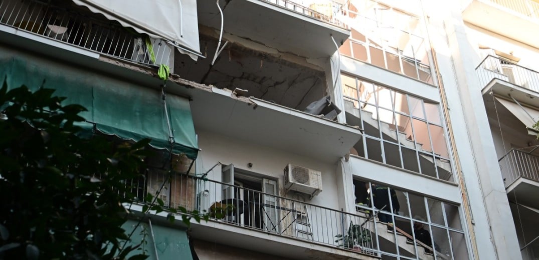 Αμπελόκηποι: «Δεν ξέρω ποιοι έμεναν στο διαμέρισμα», υποστηρίζει ο 31χρονος που συνελήφθη για την έκρηξη στη γιάφκα