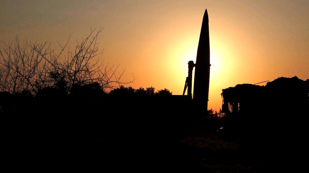 The Guardian: Ξεκινά ένας πυρηνικός ανταγωνισμός και θα είναι πολύ πιο επικίνδυνος από τον προηγούμενο