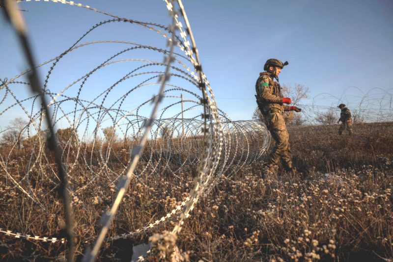 Η υπουργός Εξωτερικών της Γερμανίας ανακοίνωσε βοήθεια προς την Ουκρανία ύψους 200 εκατ. ευρώ
