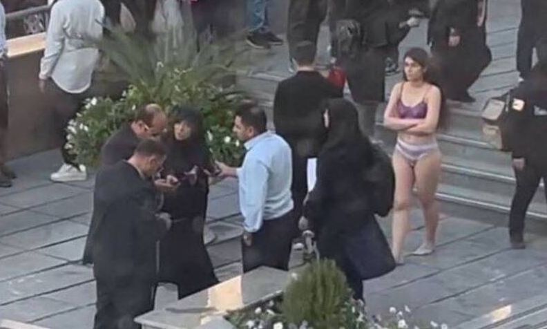 Iράν: Αγωνία για την τύχη της φοιτήτριας με τα εσώρουχα - To καθεστώς φοβάται νέα «επανάσταση»