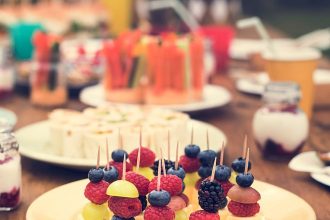 Εορτολόγιο: Ποιοι γιορτάζουν σήμερα, 10 Νοεμβρίου