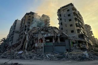 Δεκάδες νεκροί σε αεροπορικές επιδρομές του Ισραήλ στη Συρία, τον Λίβανο και τη Λωρίδα της Γάζας