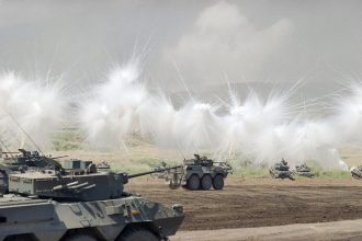 Πόλεμος στην Ουκρανία: Η Γερμανία έστειλε τεθωρακισμένα οχήματα, αυτοκινούμενα πυροβόλα και μη επανδρωμένα αεροσκάφη