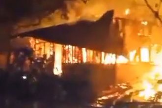 Τουλάχιστον εννέα νεκροί από έκρηξη ηφαιστείου στην Ινδονησία