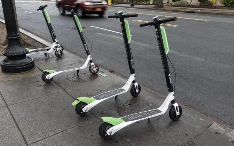 Διασωληνωμένο στη ΜΕΘ το 12χρονο παιδί που έπεσε θύμα τροχαίου με πατίνι