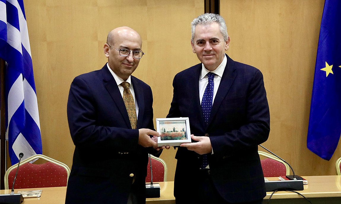 Χαρακόπουλος με τον πρέσβη της Αρμενίας: «Εγρήγορση για αποτροπή πολιτιστικής γενοκτονίας στο Ναγκόρνο Καραμπάχ»